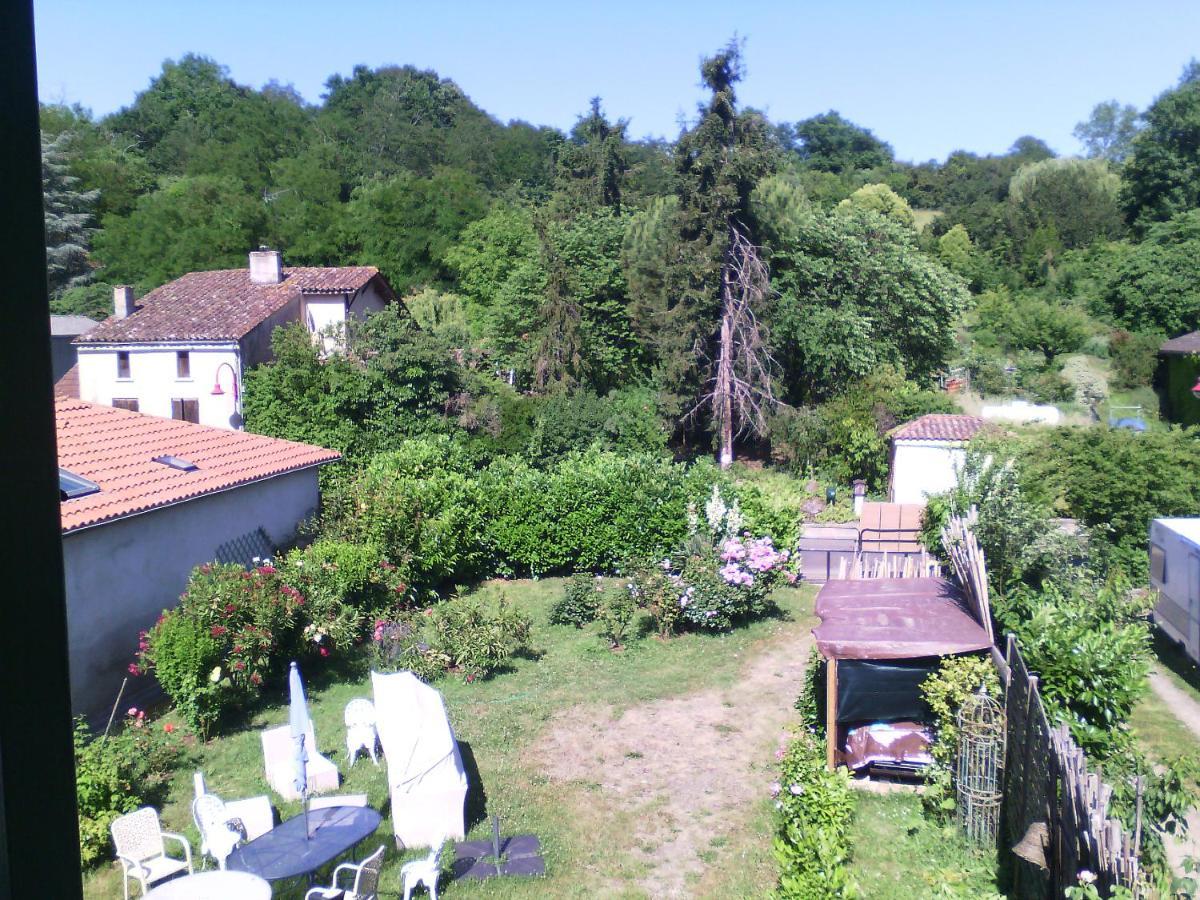 Гостевой дом L'Ancien Patronage Caumont-sur-Garonne Экстерьер фото