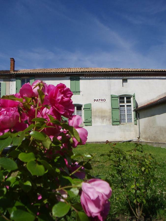 Гостевой дом L'Ancien Patronage Caumont-sur-Garonne Экстерьер фото