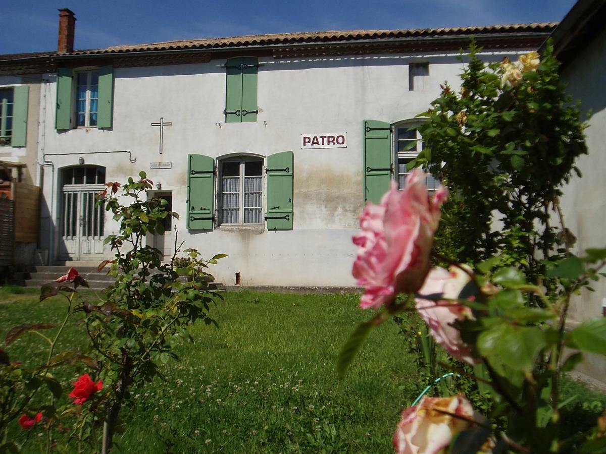 Гостевой дом L'Ancien Patronage Caumont-sur-Garonne Экстерьер фото
